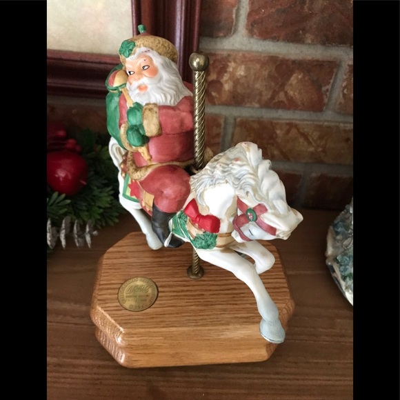 Rare VTG 1986 Santa Limited Edition Carousel - Picture 5 of 10